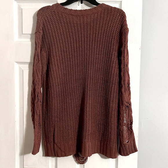 Love Richie Rust Brick Distressed Cable Knit Sweater Top NWT - Picture 7 of 14